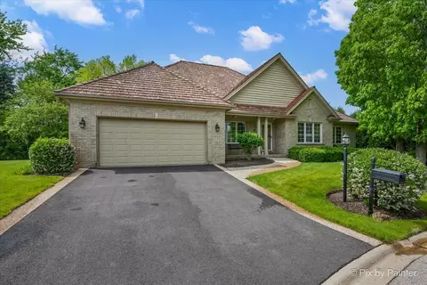 20 Lochbrook Ln, Inverness, IL 60010