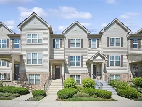 1244 Evergreen Ave, Des Plaines, IL 60016