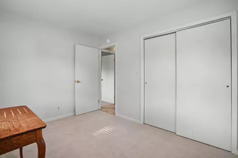 Bedroom - 4612 26th Ave, Moline, IL 61265 photo 4 of 4
