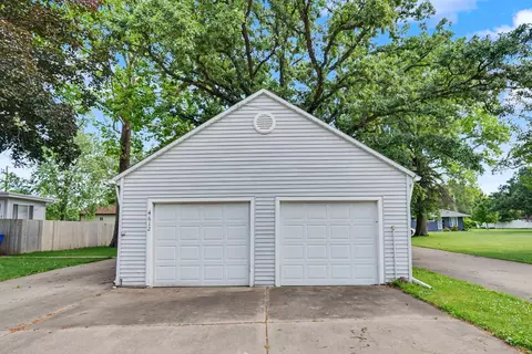 Exterior - 4612 26th Ave, Moline, IL 61265 photo 5 of 5
