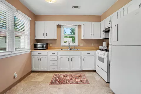 Kitchen - 4612 26th Ave, Moline, IL 61265 photo 1 of 1