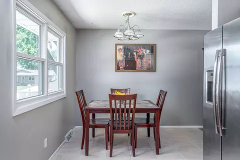 Dining - 300 W Spring St, Eldridge, IA 52748 photo 1 of 2
