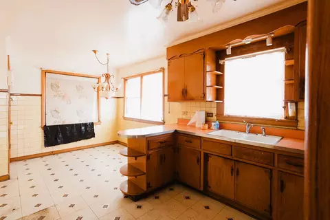 Kitchen - 2545 E 93rd St, Chicago, IL 60617 photo 2 of 2