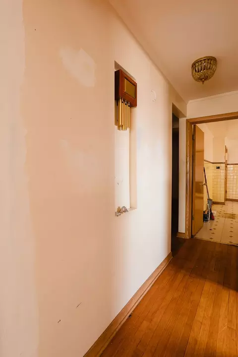 Entry Way - 2545 E 93rd St, Chicago, IL 60617 photo 1 of 2
