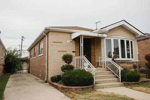 Exterior - 2545 E 93rd St, Chicago, IL 60617 photo 2 of 5