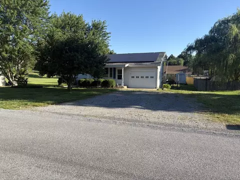 108 Linck St, Marion, IL 62959
