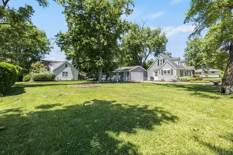 Exterior - 7522 Arlene Ave, Willowbrook, IL 60527 photo 3 of 3