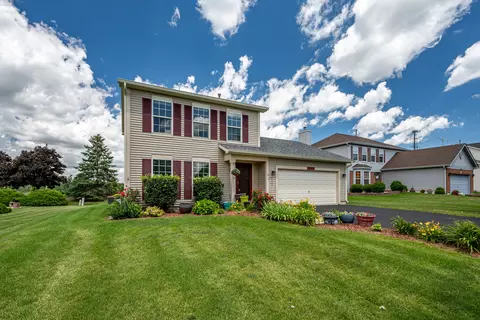 299 Clarendon Ln, Bolingbrook, IL 60440