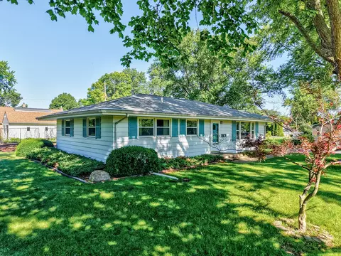 609 9th Ave, Ottawa, IL 61350