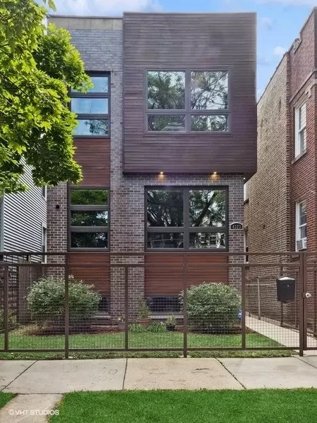 4323 N St Louis Ave, Chicago, IL 60618
