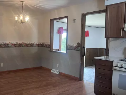 Dining - 1221 Comet Dr, Aurora, IL 60505 photo 1 of 1