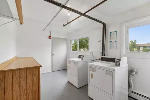 Other - 8924 Kenneth Dr #101A, Des Plaines, IL 60016 photo 5 of 8