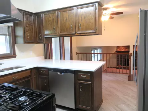 Kitchen - 116 Crabapple Ln, Morris, IL 60450 photo 1 of 3