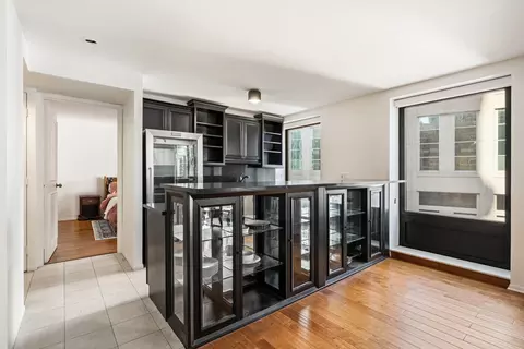Kitchen - 40 E Delaware Pl #1502, Chicago, IL 60611 photo 1 of 5