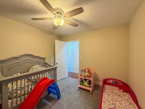 Bedroom - 400 W Wing St, Bement, IL 61813 photo 3 of 4