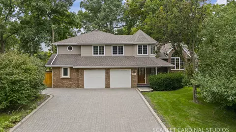 209 Glenwood Ave, Willow Springs, IL 60480