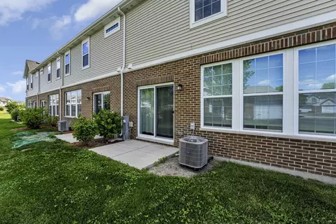 Exterior - 1200 Draper Rd, Mchenry, IL 60050 photo 2 of 2