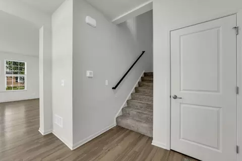 Entry Way - 1200 Draper Rd, Mchenry, IL 60050 photo 2 of 3