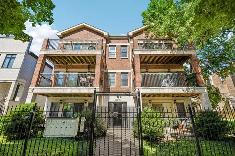 6526 S Kimbark Ave #2S, Chicago, IL 60637