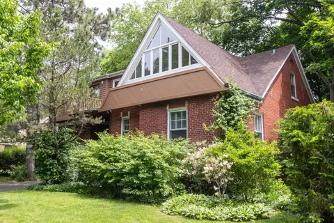 2545 Greeley Ave, Evanston, IL 60201