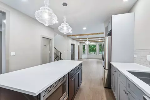 Kitchen - 819 Mapleton Ave, Oak Park, IL 60302 photo 2 of 2