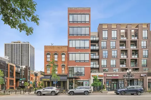 1445 N Wells St #2, Chicago, IL 60610