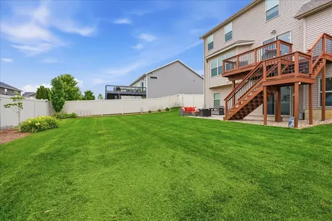 Exterior - 2604 Red Rock Rd, Normal, IL 61761 photo 6 of 8