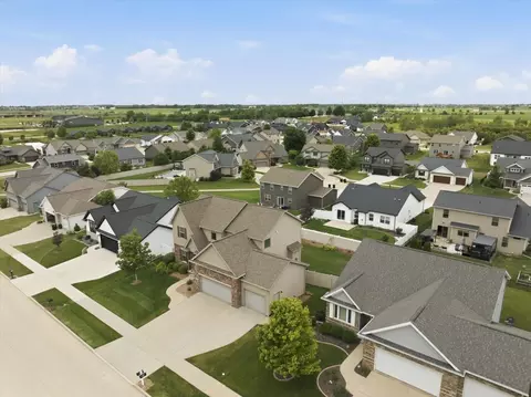 View/Area - 2604 Red Rock Rd, Normal, IL 61761 photo 2 of 7