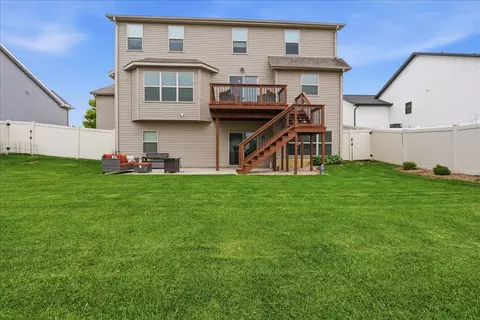 Exterior - 2604 Red Rock Rd, Normal, IL 61761 photo 5 of 8