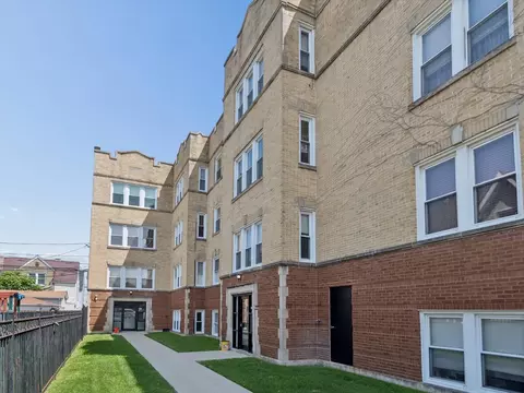 3042 W Diversey Ave #G, Chicago, IL 60647