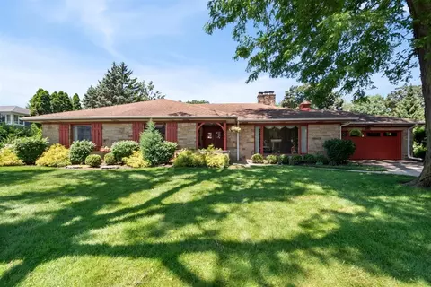 6650 N Lightfoot Ave, Chicago, IL 60646