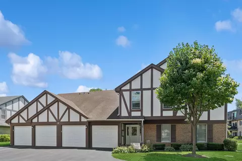 40 W Fern Ct #120, Palatine, IL 60067