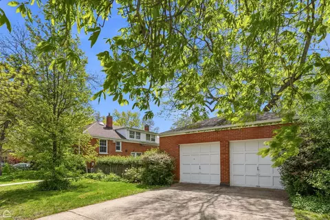 Exterior - 414 Barton Ave, Evanston, IL 60202 photo 6 of 6