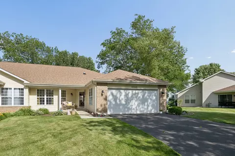 13323 Red Cedar Ln, Plainfield, IL 60544