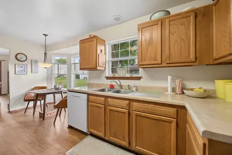 Kitchen - 13323 Red Cedar Ln, Plainfield, IL 60544 photo 2 of 2
