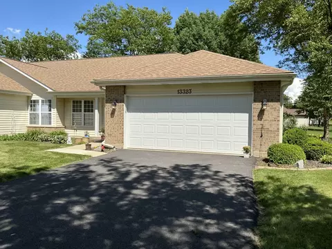 13323 Red Cedar Ln, Plainfield, IL 60544