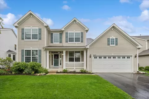 327 Shelbourne Rd, Volo, IL 60073