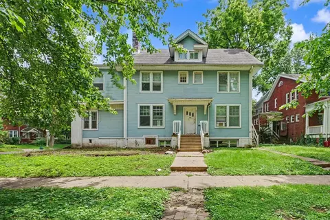 801 W Nevada St, Urbana, IL 61801