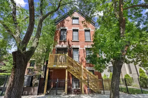 1920 W Dickens Ave #3R, Chicago, IL 60614