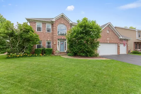 936 Stony Creek Ln, Yorkville, IL 60560
