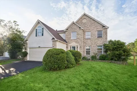 1888 Shore Line Ct, Romeoville, IL 60446