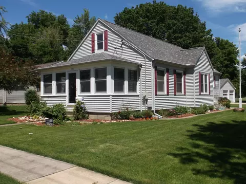 905 N Euclid St, Princeton, IL 61356