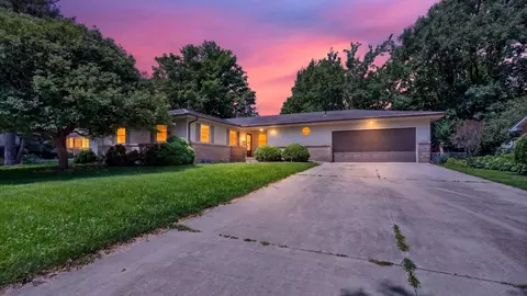 305 Centennial Ave, Normal, IL 61761 photo 1