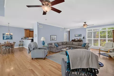 176 Partridge Ln, Bartlett, IL 60103 photo 4