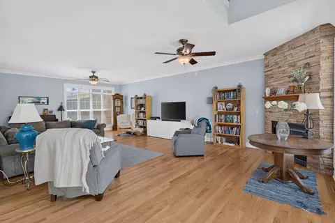 176 Partridge Ln, Bartlett, IL 60103 photo 5