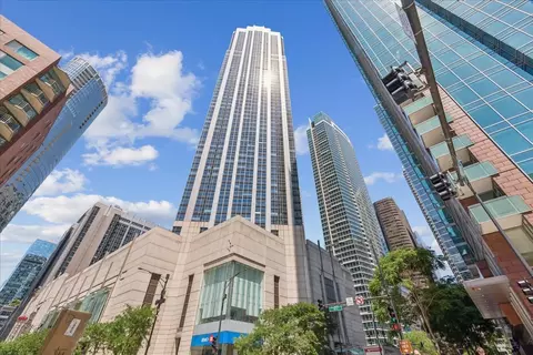512 N Mcclurg Ct #1608, Chicago, IL 60611