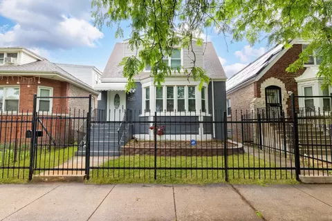 7638 S Laflin St, Chicago, IL 60620
