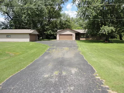 360 S Washington St, Braidwood, IL 60408