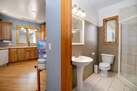 Bath - 4568 Main St, Kankakee, IL 60901 photo 2 of 3
