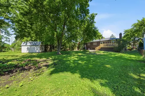 Exterior - 34 Berkshire Dr, Wheeling, IL 60090 photo 7 of 8